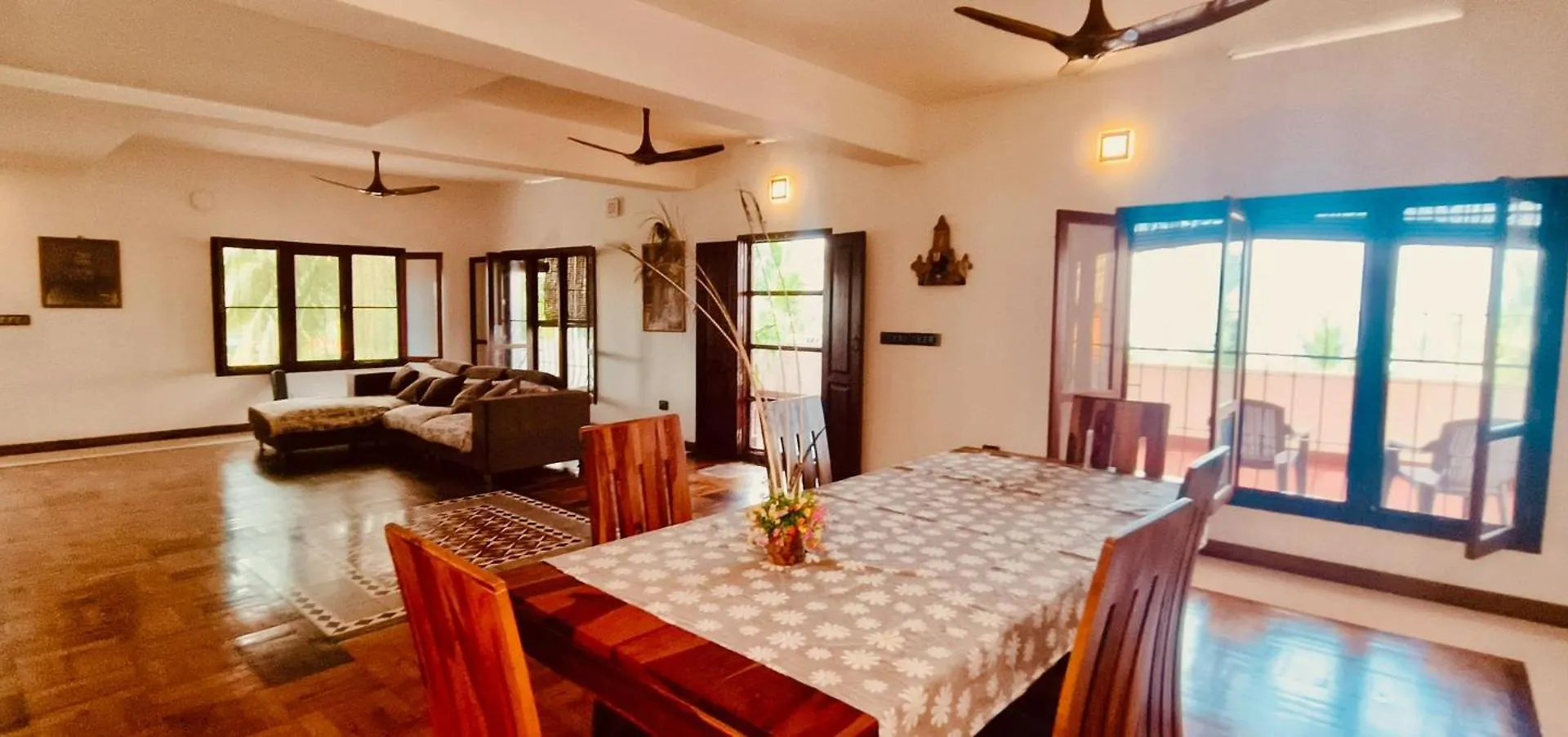Room In House - Kesaviyam Luxury Heritagesuites Kovalam Lighthouse