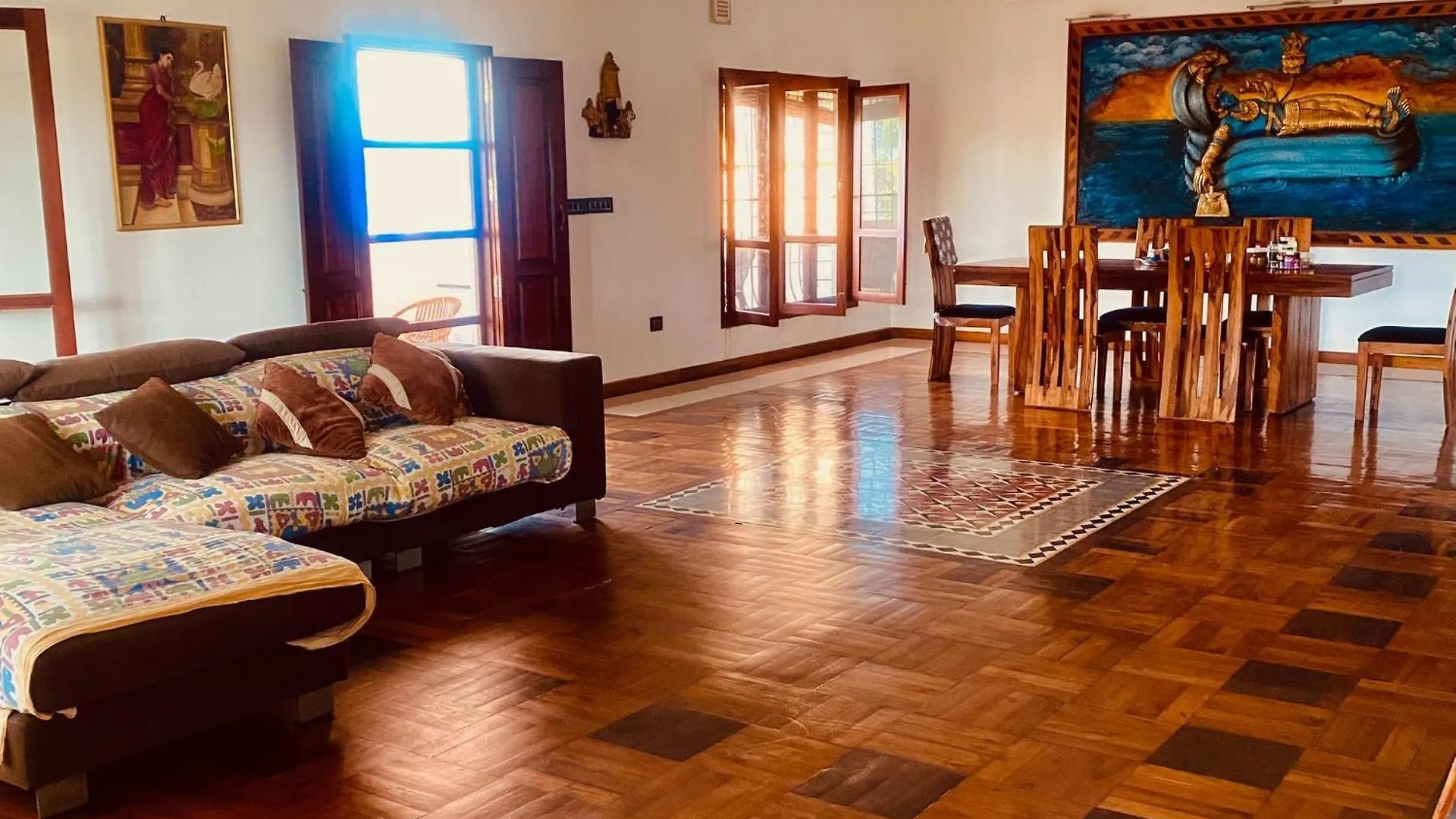 Room In House - Kesaviyam Luxury Heritagesuites Kovalam Lighthouse 招待所